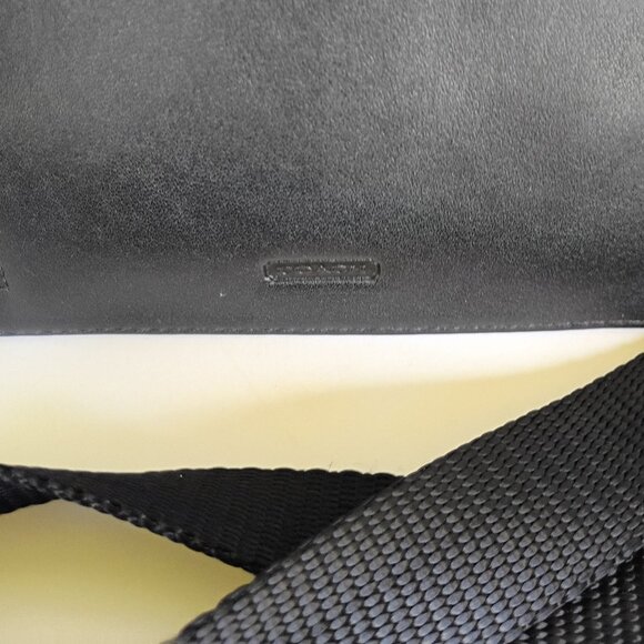 COACH Brown Genuine Leather Messenger/Crossbody Bag Purse - Picture 3 of 8